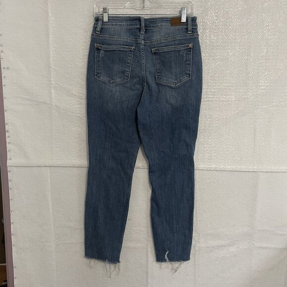 Judy Blue RELAXED FIT Jeans Size 5/27 Medium Wash Distressed Raw Hem Stretch - Picture 2 of 10